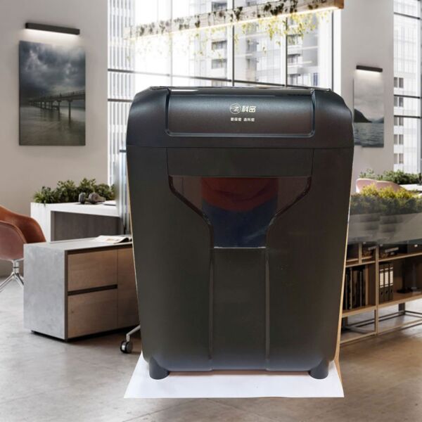 Máy hủy tài liệu Comet DS02/3210 (C10): Hủy vụn, kích cỡ hủy: 4x38mm; 10 tờ A4; độ rộng cửa hủy: 220; 18L; 60db; 11 phút.